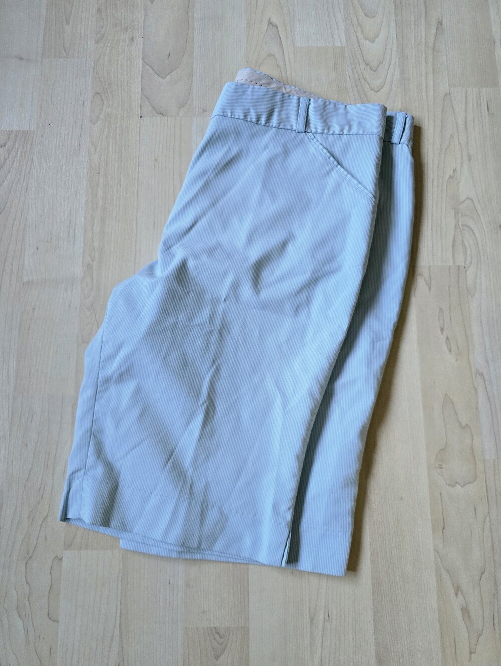 Peter Millar Bermuda Shorts Size 12